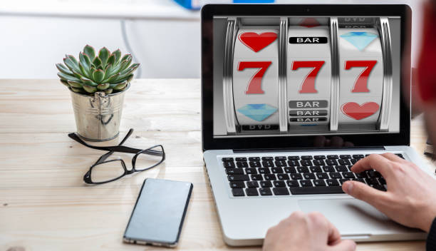 Examining Live Dealer Streaming and Saudi Arabia Online Casino